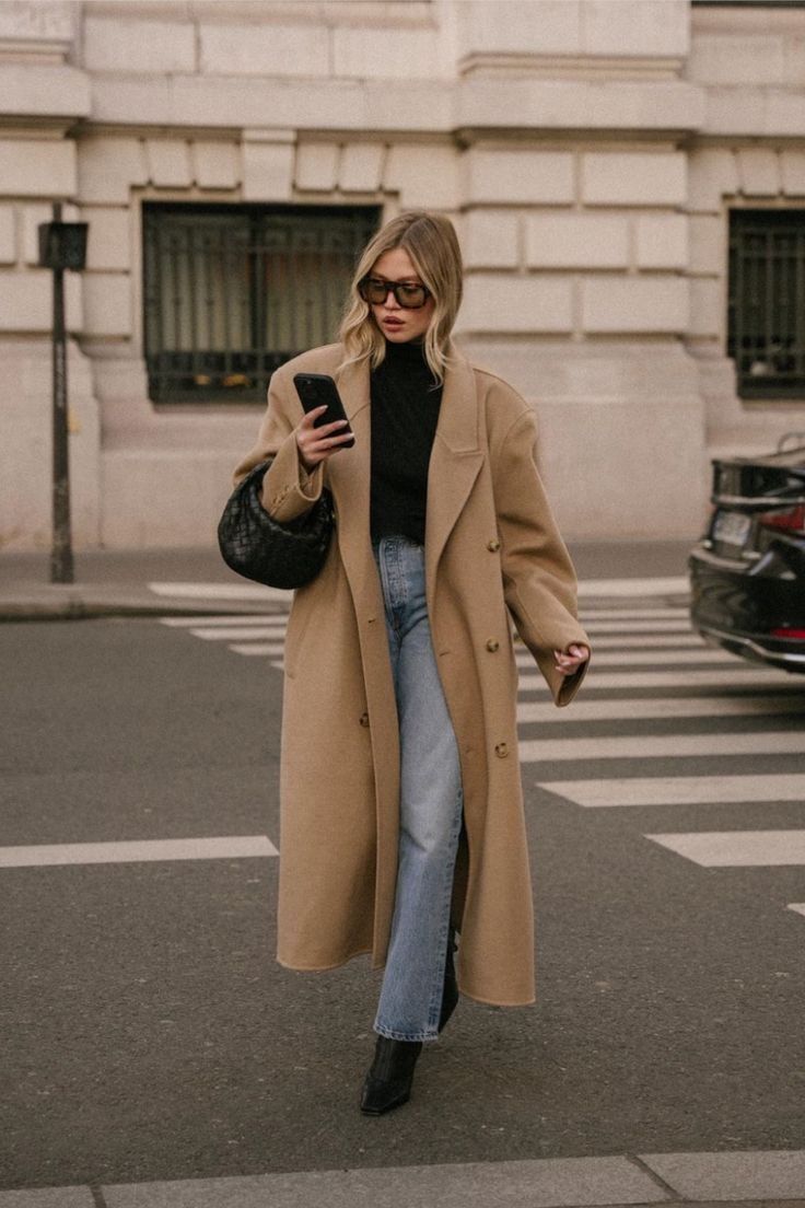 Informal Fall outfits for ladies 2024 |MUSE- #Casual #Fall #Muse #Outfits #Women Check more at https://howcandothis.com/womenstyle/informal-fall-outfits-for-ladies-2024-muse-2/ Paris Winter Outfits, Nyc Fall Outfits, How To Wear Ankle Boots, Nyc Fall, Trendy Fall Outfits, Stunning Outfits, Fashion 101, Outfit Inspo Fall, Autumn Outfit