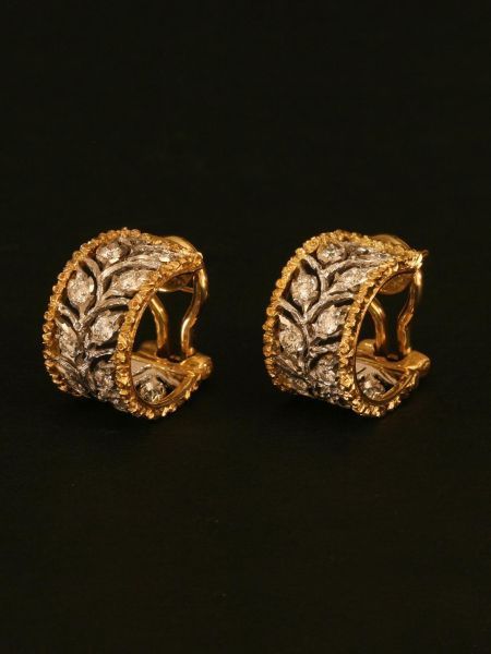 Buccellati Earrings, Buccellati Jewelry, Longer Hair, Italian Jewelry, Jewelry Design Earrings, Gold Earrings Designs, Classic Jewelry, Traditional Jewelry, Gold Jewellery Design