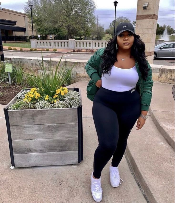 What To Wear For A Basketball Game Outfit Ideas, Plus Size Chill Outfits Fall, Fall Outfits Plus Size Black Women, Streetwear Outfit Plus Size, Basketball Game Outfit Women Plus Size, Plus Size College Outfits Summer, Plus Size Baddie Outfits Fall, Baddie Outfits Plus Size, Fat Girls Outfit Ideas