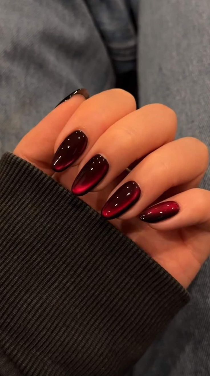 Red Chrome Nails, Deep Red Nails, Eye Nail Art, Velvet Nails, Red Nail, Glass Nails, Cat Eye Nails, Xmas Nails, Chic Nails