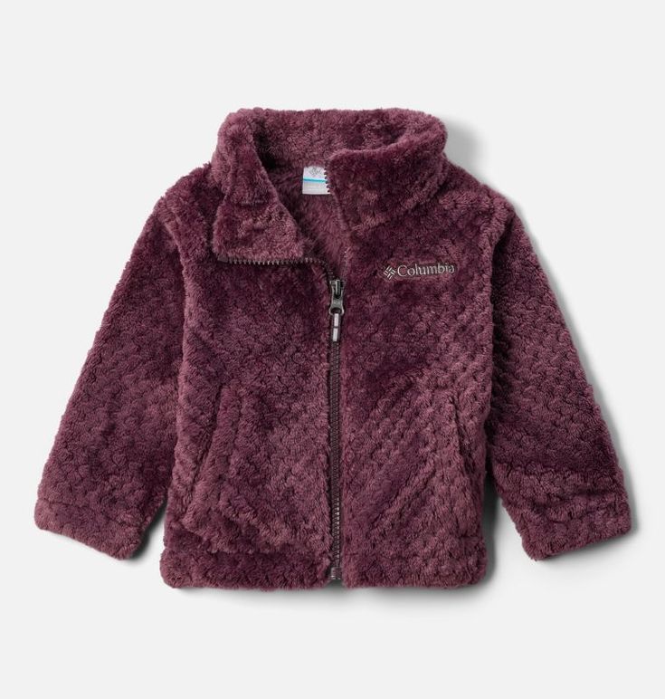 This plush fleece jacket rewards her with ultra-soft comfort when she’s roughing it winter weather. High-pile fleece creates a fluffy texture, while the high collar adds a bit of extra coverage while gathering around the campfire. Columbia Girls, Soft Jacket, Teddy Coat, Columbia Jacket, Sherpa Jacket, Columbia Sportswear, Girls Jacket, Outdoor Outfit, Kids Jacket