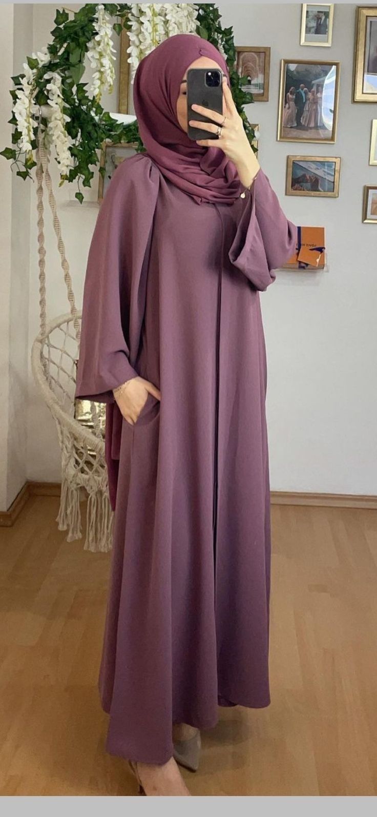 Borka Design Muslim Simple, Borka Design Muslim Stylish, Latest Abaya Style, New Burkha Design, Simple Borka Design, Nakab Design, Borka Design Muslim, Simple Abaya Designs Muslim, Modest Abaya Designs