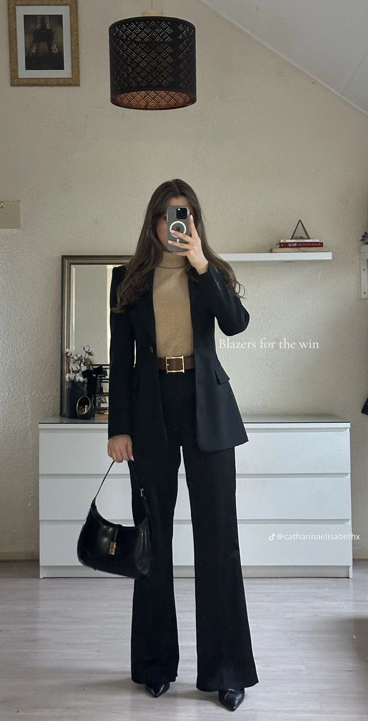 Corporate Girl Outfit Aesthetic, Business Formal Aesthetic, Woman Attorney Outfit, Boss Girl Aesthetic Outfits, Research Presentation Outfit, Women Winter Office Outfits, Finance Girl Aesthetic Outfit, Buissnes Aesthetic Outfit, Warm Business Professional Outfits