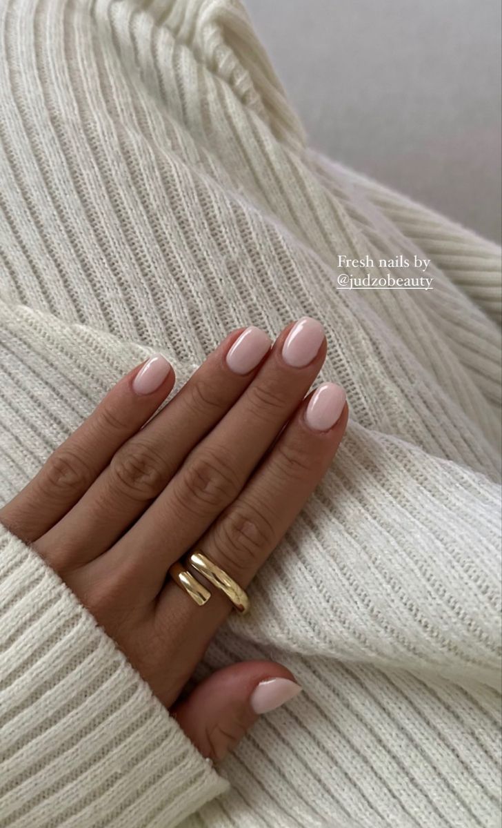 Short Nail Inspo Square, Milky Pink Nails, Ongles Beiges, Shellac Nail Colors, Florida Nails, Kutek Disney, Milky Pink, Milky Nails, Basic Nails