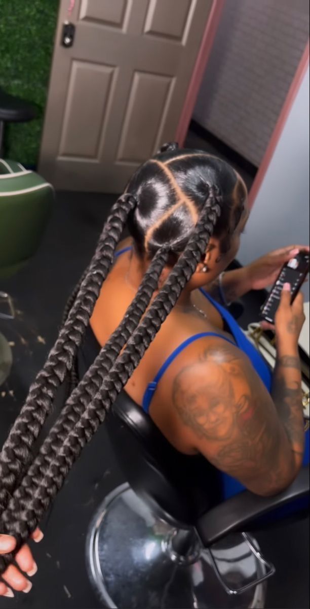 Simple Braiding Hairstyles For Black Women, Extended Braids Hairstyles, Jayda Wayda 5 Jumbo Braids, Baddie Braiding Hairstyles, 8 Jumbo Knotless Box Braids, Jumbo Jayda Wayda Braids, 4 Knotless Braids Hairstyle, Jayda Braids 5 Braids, Double Dutch Jayda Wayda Braids