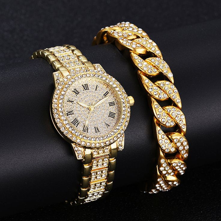 Luxury Inlaid Diamond Watche Watch Women Gold WristWatche Bracelet Jewelry Brand Name: Genuine-GemstoneMovement: QuartzClasp Type: Hidden ClaspCase Material: Stainless SteelStyle: Fashion & CasualBand Width: 14mmCase Shape: RoundCase Thickness: 10mmDial Window Material Type: GlassBand Length: 23cmBand Material Type: Stainless SteelDial Diameter: 32mm Gucci Watches, Rhinestone Watches, Gold Watches Women, Bracelet Watches Women, Gold Watches, Crystal Watches, Watch Fashion, Watches Luxury, Luxury Diamonds