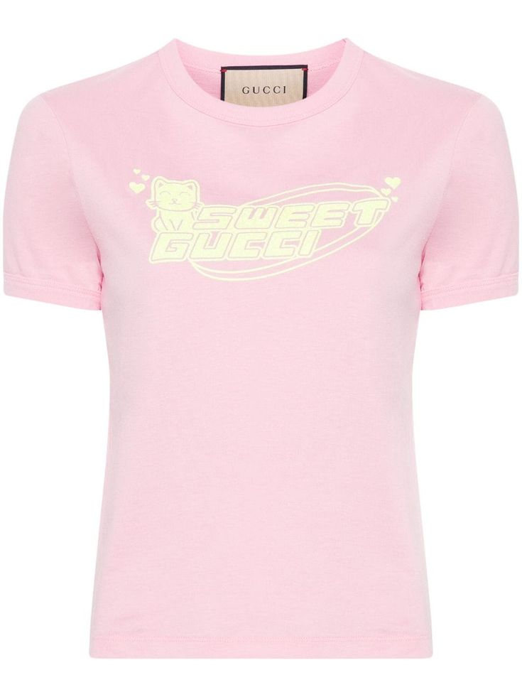 light pink cotton jersey texture Sweet Gucci kitten print glitter detailing ribbed trim crew neck short sleeves straight hem We've partnered with Good On You — an independent agency that rates how brands perform in relation to their impact on the planet, people and animals, with a multi-criteria rating simplified to a five points scale. In order to be awarded our conscious label, larger brands need to score a minimum of four out of five ('Good'), while smaller brands must score at least three ou Gucci T Shirt, Gucci Logo, Versace Outfit, Pink Logo, Ski Wear, Pink Cotton, Logo Print, Cotton T Shirt, Denim Dress