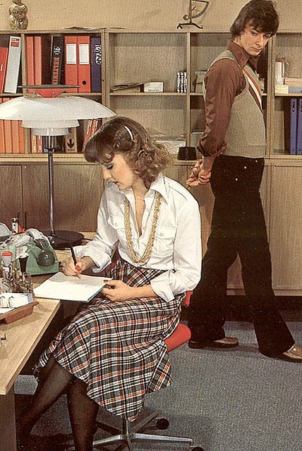 1970s Working Woman, 1960s Office Fashion, 70s Style Office, 70s Office Wear, 1970s Business Woman, 60s Office Fashion, 1970s Businessman, Retro Work Outfit, 70s Office Aesthetic