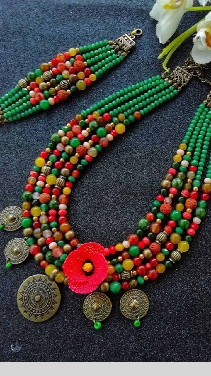 Goddess Jewelry, Beaded Necklace Diy, Jewelry Accessories Ideas, Neck Jewellery, Native Jewelry, India Jewelry, Beaded Accessories, Beaded Jewelry Diy, Diy Necklace