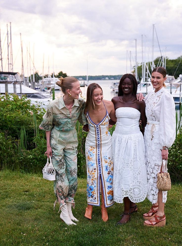 Hamptons Event June 2023 Hampton Chic Attire, Hamptons Pool Party, Hamptons Aesthetic Outfits, Hamptons Pool, Hamptons Party, Hamptons Outfit, Beach Bach, Hamptons Fashion, Hamptons Aesthetic