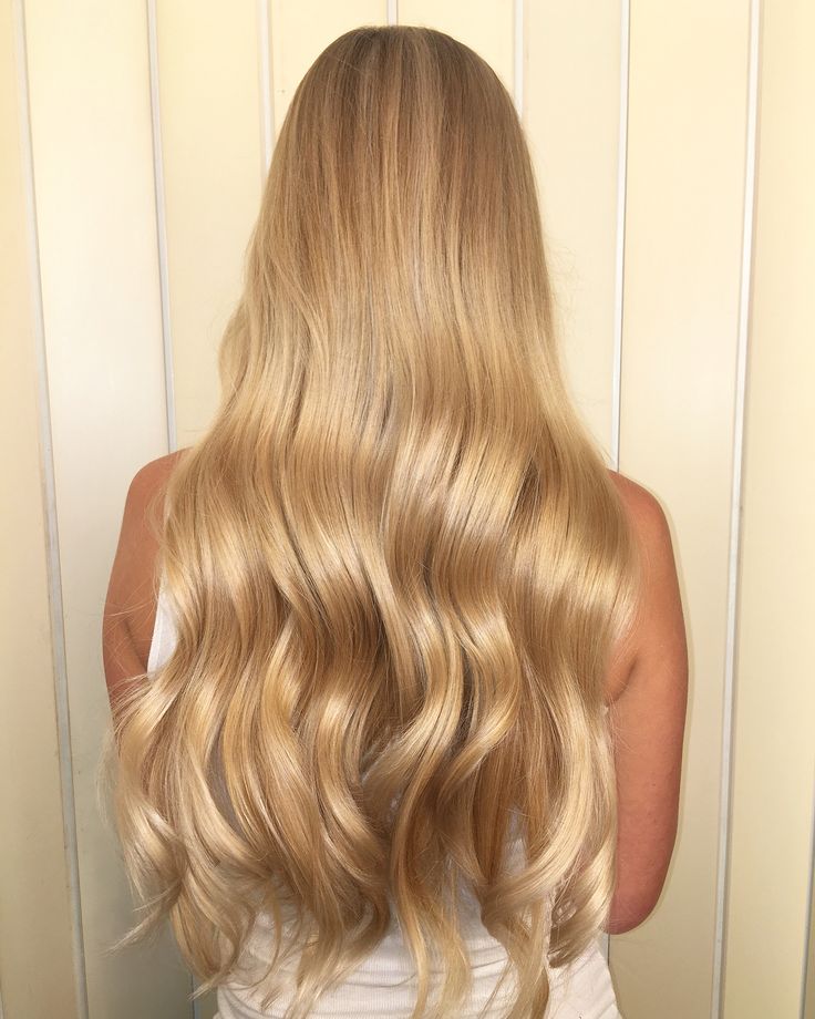 Blonde Ribbons Highlights, Neutral Golden Blonde Hair, Golden Honey Blonde Hair Caramel, Honey Golden Blonde Hair, California Blonde Hair Sun Kissed, Blonde 2024, Selfcare Goals, Embracing Femininity, Warm Blonde Hair