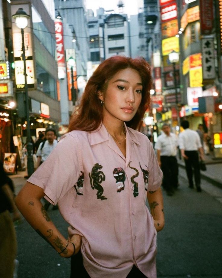 Peggy Gou, I D Magazine, Lesbian Outfits, Magazine Japan, Tomboy Fashion, Mode Vintage, Style Icons, Beautiful People, A Woman