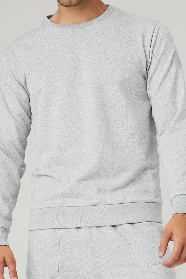 The Qualifier Crewneck embodies everything we love about a classic crew neck sweater, with the added quality of soft French terry that’s perfect for transitional weather. This relaxed pullover features forward, street-ready ribbed cuffs and a subtle but cool seam at back. Comfy French terry Great transitional fabric for all seasons Designed & uniquely fit for every size Wear-tested by our in-house team for the perfect fit Gray Crew Sweatshirt For Layering, Gray Crew Neck Sweatshirt For Layering, Alo Yoga Sweater For Fall Loungewear, Alo Yoga Fall Sweater For Loungewear, Alo Yoga Sweater For Winter Loungewear, Alo Yoga Winter Loungewear Sweater, Comfortable Crew Neck Sweater With Ribbed Cuffs, Gray Crew Neck Sweater For Loungewear, Fleece Crew Neck Sweater For Loungewear