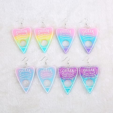 Slumber Party Decor, Punk Grunge Outfits, Emo Earrings, Ouija Planchette, Stuff To Sell, Kawaii Earrings, Secret House, Pastel Goth Fashion, Dream Aesthetic