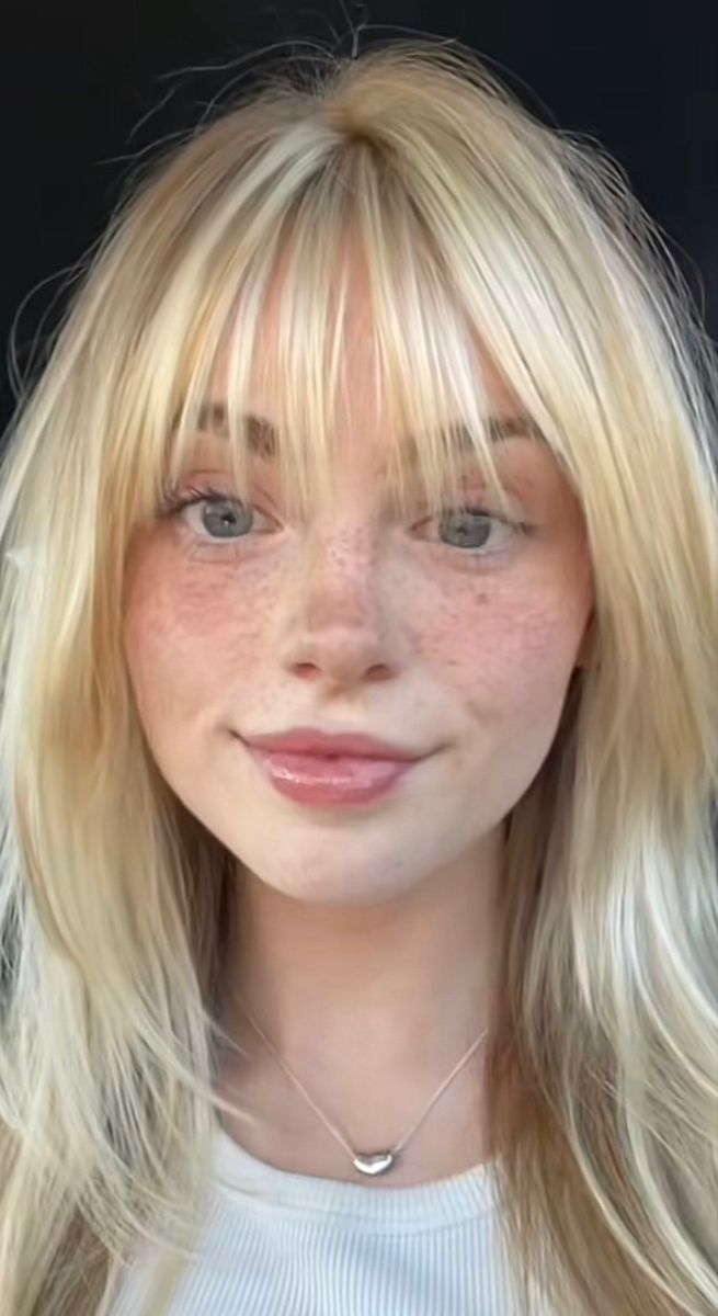 Wispy Bangs Hairstyles, Blonde Hair With Fringe, Blonde Hair And Blue Eyes, Blonde Bangs, Blonde Hair With Bangs, Haircut Inspo, Bangs With Medium Hair, Bangs Hairstyles, Blonde Hair Inspiration