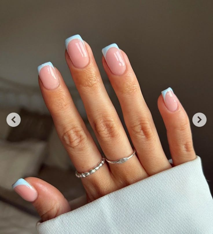 Ongles Baby Blue, Blue And White Nails, Blue Gel Nails, Blue French Tips, Light Blue Nails, Baby Blue Nails, Nails Yellow, Subtle Nails, Nagel Tips