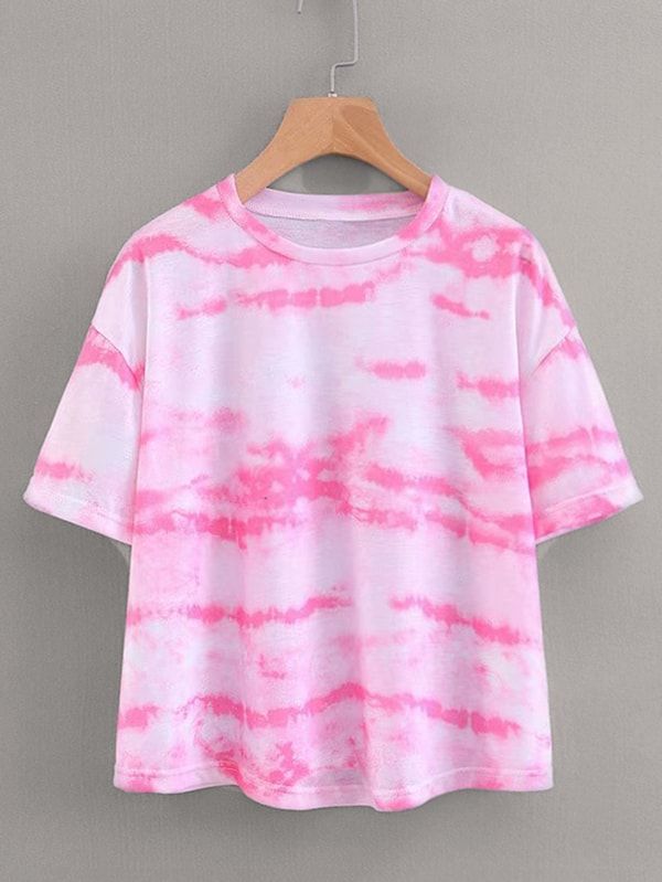 Bleach On Clothes, Camisa Tie Dye, Clothes Dye, Stylish Street Style, Diy Tie Dye, Modern Exterior House, Diy Tie, Tie Dye Fabric, Cloth Design