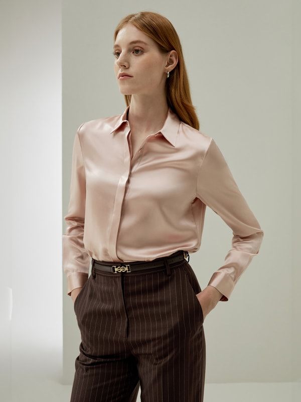 Luxury Silk Tops For Workwear, Elegant Spread Collar Blouse For Fall, Elegant Silk Button-up Shirt, Elegant Silk Shirt For Workwear, Elegant Silk Shirt For Work, Elegant Blouse With Spread Collar For Fall, Elegant Semi-formal Tops With Collared Neckline, Elegant Silk Top With Spread Collar, Elegant Semi-formal Tops With Lapel Collar