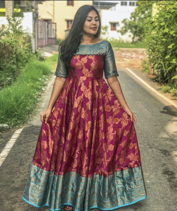 Saree Gown Design Ideas, Frocks With Pattu Saree, Saree One Piece Dress Design, Saree Umbrella Dress, Long Frock With Pattu Saree, Saree To Long Frock Designs, Frock From Saree Ideas, Indian Long Frocks With Sarees, Umbrella Tops For Women