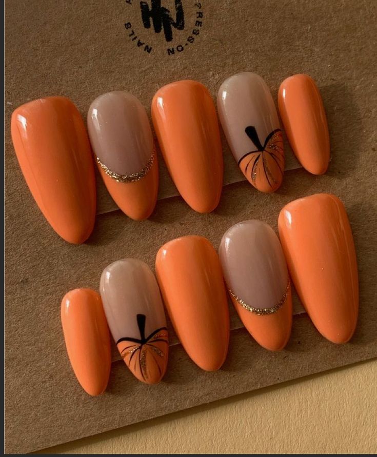 Nagellack Trends, Halloween Acrylic Nails, Cute Halloween Nails, Fall Gel Nails, Cute Simple Nails, Pumpkin Nails, Cute Nails For Fall, Cute Gel Nails, Thanksgiving Nails