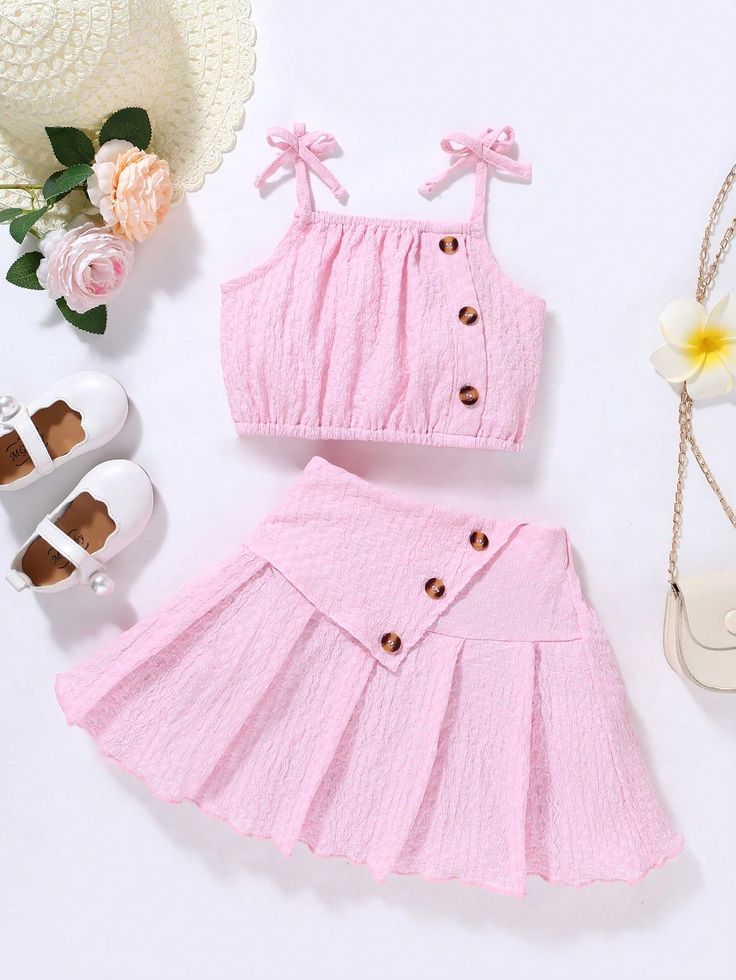 Baby Dress Tutorials, New Frock, Frocks For Kids, Pleated Skirt Set, Latest Blouse Designs Pattern, Baby Sweater Knitting Pattern, Baby Dress Patterns