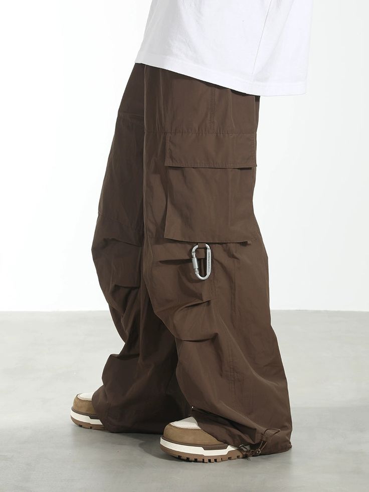 HARSH and CRUEL cotton-blend cargo pants, belt loops, darts at knees, flap pockets at outseams, metal keyholder attached to pocket, bungee-style drawstrings at cuffs. Composition - 50% Cotton, 50% Polyester Sizing: US/EU Regular Fit Pants Gift, Image Swag, Guys Clothing Styles, Shorts Sweatpants, Cool Outfits For Men, Cargo Pants Men, Casual Style Outfits, Jacket Tops, Cargo Pants