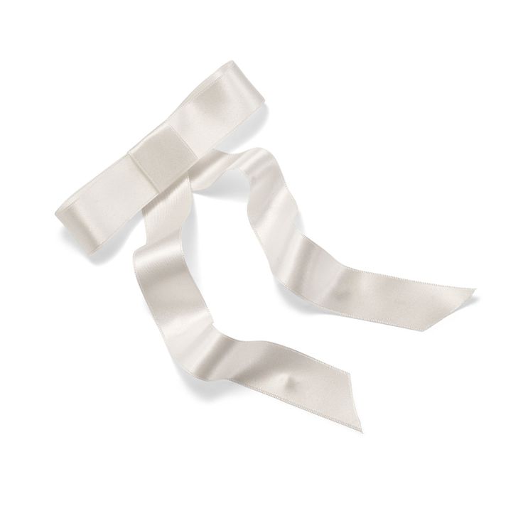 This delicate silk bow was crafted exclusively for Priyanka Chopra to wear to the MET Gala 2023 - Karl Lagerfeld: A Line of Beauty. With its exquisite petite design, this bow will add an air of sophistication to any ensemble. Available in ivory and black, the Priyanka Bow is sure to be admired. Elegant Bow Tie With Detachable Bow As Gift, Silk Bow Tie For Formal Occasions, Chic Satin Bow For Formal Occasions, Elegant Detachable Bow Tie As Gift, Satin Ribbon Bow Tie For Evening, Chic Satin Bow For Party, Evening Satin Bow Tie With Ribbon, Chic Satin Bow Tie For Formal Occasions, Elegant Detachable Bow For Party