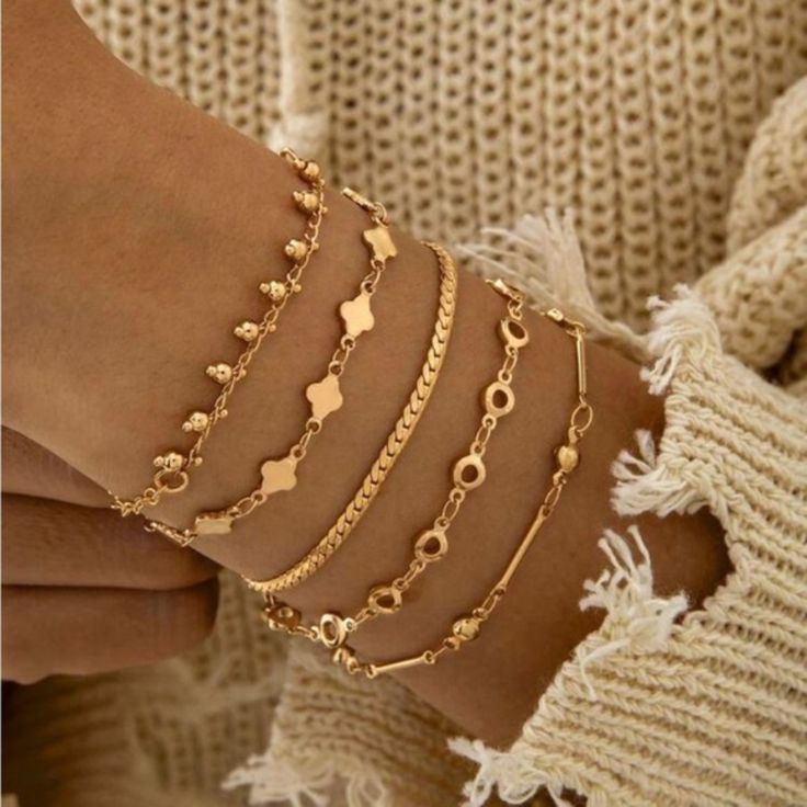 Material: Zinc Alloy Length: 9.8" Top Rated Seller Quick Shipper Open To Offers 1800+ Listings Sold Silver Rope Bracelet, Colorful Bead Bracelets, Gold Bracelets Stacked, Dragonfly Bracelet, Pretty Jewelry Necklaces, Spring Bracelet, Bow Bracelet, Crystal Bangle, Gold Bracelets