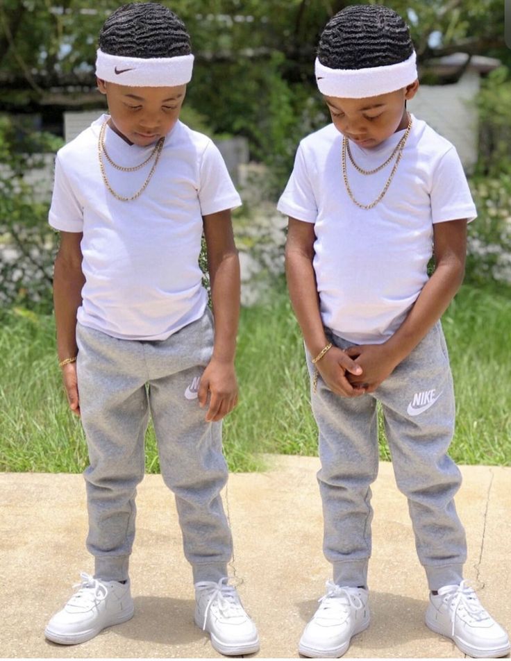 Toddler Boy Fashion Swag, Swag Kids, Kids Fashion Boy Swag, Twin Baby Clothes, Julia Jones, Nike Airforce1, Kids Fashion Swag, Baby Boy Hairstyles, Baby Boy Outfits Swag