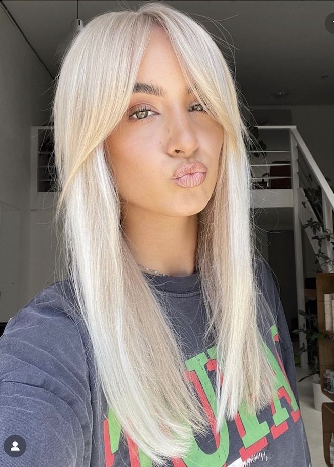 Ash Blonde Hair Balayage, Pretty Blonde Hair, Ash Blonde Hair, Long Hair With Bangs, Platinum Blonde Hair, Sleek Hairstyles, Haircuts For Long Hair, Long Straight Hair, Long Blonde Hair