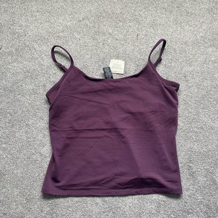 Brand New With Tag! Purple Tank Top Outfit, Summer Tank Top Outfits, Obx Dr, Dressy Tank Tops, Dr Wardrobe, Purple Tank Top, Tank Top Outfits, Hogwarts Dr, Purple Outfits