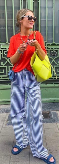 Fun Pants Outfit Summer, Europe Outfits, Classy Fashion, Photo Style, Fashion Mistakes, Style Mistakes, Beauty Art, Looks Style, Mode Inspiration