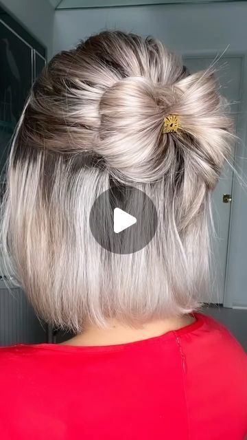 Hairdos For Chin Length Hair, Spunky Short Hairstyles, Ponytails Hairstyles For Short Hair, Half Up Chin Length Hair, Nurse Short Hair, Different Hair Styles For Short Hair, Easy Fancy Hairstyles For Short Hair, Mini Clips Hairstyles Short Hair, Back Combing Hairstyles