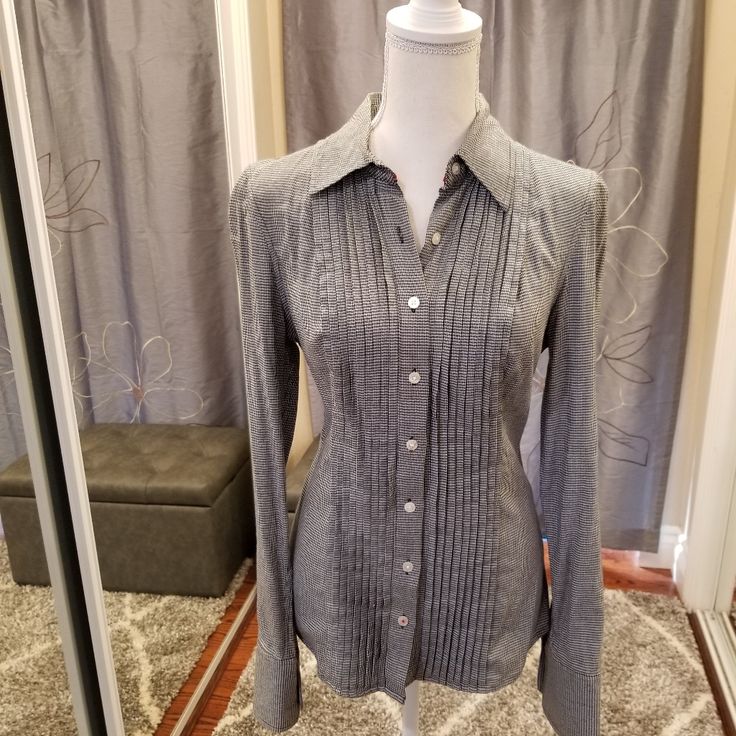 New Without Tag, Never Worn, Guess Cotton Button Up Shirt With Beautiful Detailing On The Front. Size M. Has No Flaws. Can Be Tucked In Or Out, Closed Or Open. Fitted Gray Collared Shirt, Fitted Collared Gray Shirt, Classic Gray Formal Tops, Classic Gray Button-up Top, Gray Button-up Tops For Business Casual, Gray Button-up Business Casual Tops, Fitted Business Casual Tops With Buttons, Elegant Gray Collared Shirt, Fitted Tops With Buttons For Business Casual