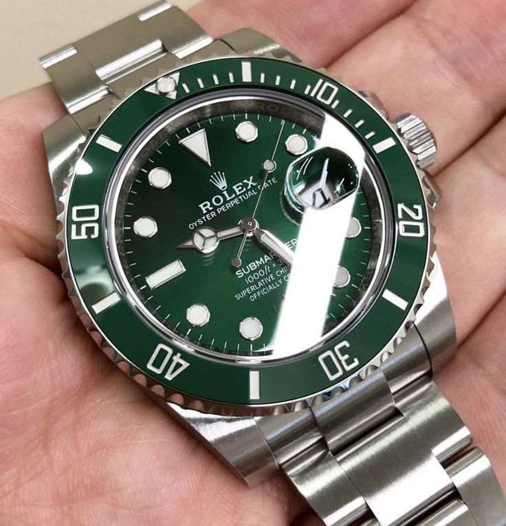 Rolex Hulk Submariner, Rolex Snapchat, Rolex Hulk, Rolex Green, Rolex Milgauss, Rolex Women, Patek Philippe Watches, Rolex Submariner No Date, Rolex Watches For Men