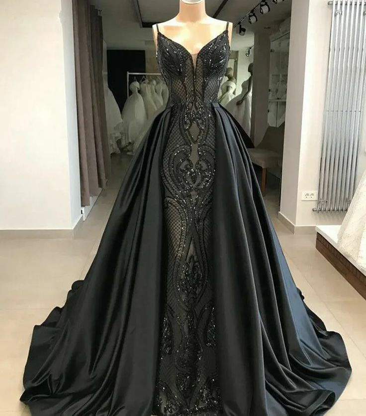 Gorgeous Mermaid Gothic Black Wedding Dress Detachable V Neck Satin Bridal Gown | eBay Black Wedding Gowns, Prom Dress Black, Black Ball Gown, Gothic Wedding Dress, Dark Wedding, Fantasy Gowns, فستان سهرة, Lace Dress Long, Ball Gowns Prom