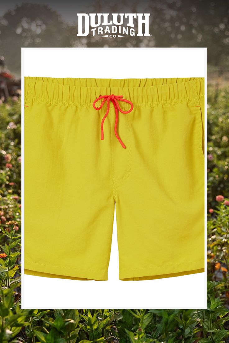 Made from quick-dry nylon, our Women's Grab 6” Pull-On Shorts are the first thing you’ll reach for when summer temperatures climb! Sporty Beach Season Bottoms For Summer Activities, Outdoor Stretch Swimwear Shorts, Sporty Bottoms For Summer Activities, Short Swimwear For Summer Activities, Green Spring Swimwear, Cotton Swimwear For Summer Activities, Spring Green Swimwear, Short Swimwear For Beach Season, Green Spring Outdoor Swimwear