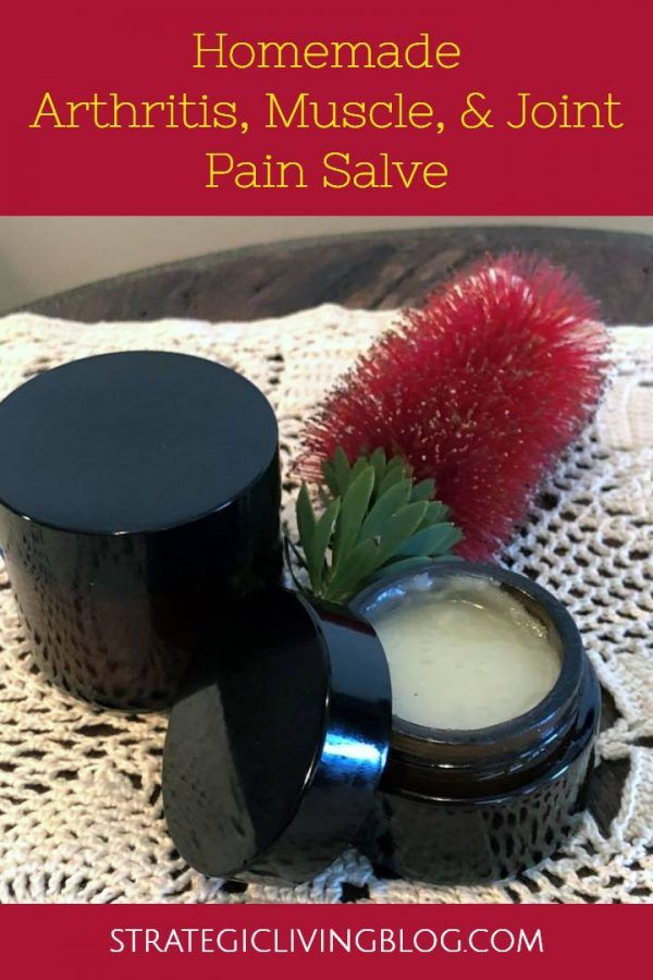 Diy Pain Relief Balm, Natural Pain Relief For Joints, Diy Home Medicine, Homemade Salves And Balms, Arthritic Hands Natural Remedies, Pain Salve Recipe, Pain Relief Essential Oils, Pain Relief Salve, Homemade Salve