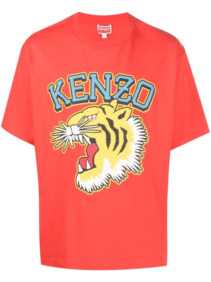 logo-print cotton T-shirt from KENZO featuring flame red, cotton, logo print to the front, round neck, short sleeves and straight hem. Size Info STANDARD Color Detail Red Made In Portugal Material 100% Cotton Season One Fall-Winter Season Two Fall-Winter Product t-shirts and polos Brand Kenzo Size And Fit This piece fits true to size. We recommend you get your regular sizeModel is 1,84m / 6ft 1in wearing size M Red Short Sleeve T-shirt With Logo, Red Embroidered Logo T-shirt For Streetwear, Tan Crew Neck T-shirt With Logo Print, Red Crew Neck T-shirt With Embroidered Logo, Red Logo Print T-shirt For Streetwear, Red Logo T-shirt With Short Sleeves, Red Crew Neck Top With Logo, Red Graphic Tee With Logo, Orange Crew Neck T-shirt With Logo Print