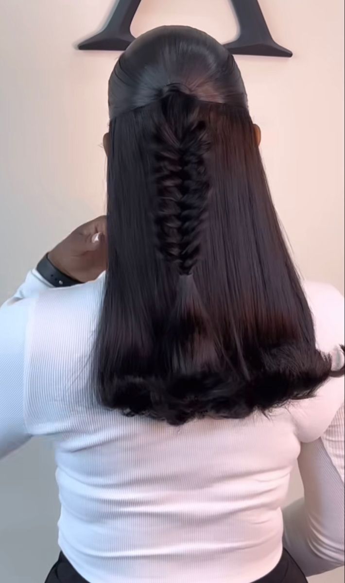 Hairstyles For 2023, Sleek Ponytail Hairstyles, Classy Hairstyles, Black Ponytail Hairstyles, Quick Weave Hairstyles, Quick Braided Hairstyles, Pretty Braided Hairstyles, Girls Hairstyles Braids, Flat Iron Hair Styles