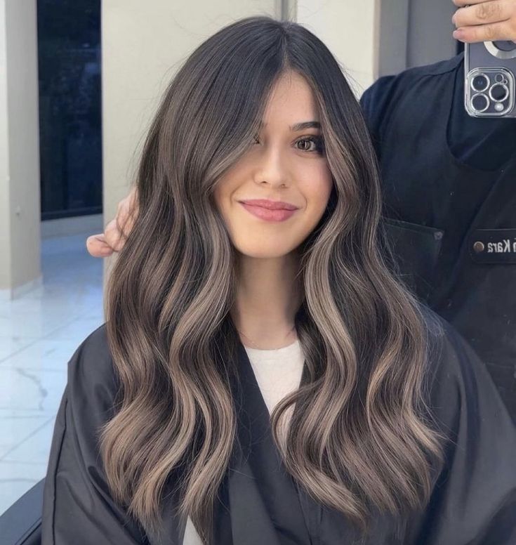 Ash Brown Hair Balayage, Light Ash Brown Hair, Brown Hair Trends, Ash Brown Hair Color, Rambut Brunette, Black Hair Balayage, Ash Brown Hair, Brown Hair Inspo, Brunette Hair With Highlights