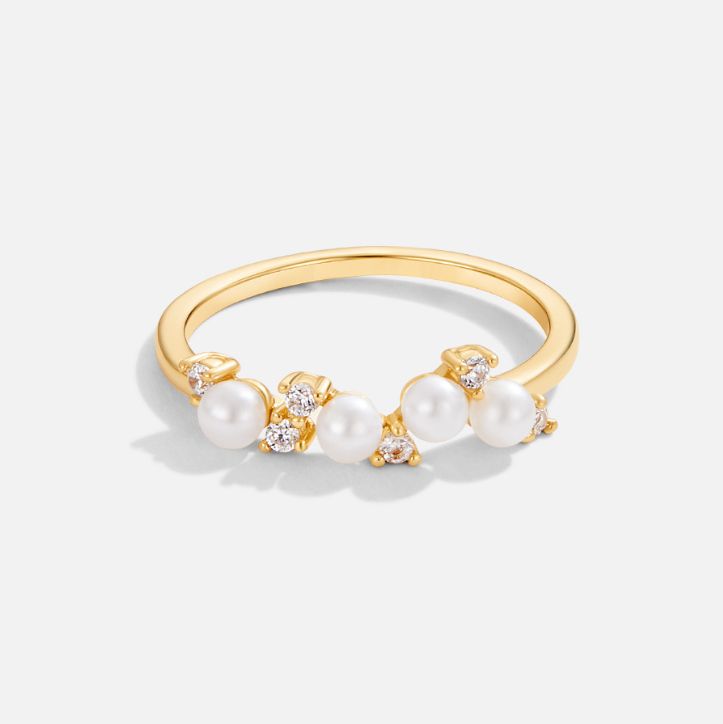 Showcase your elegance and grace with this beautifully crafted ring. Delicate, luxurious, and a perfect addition to your jewelry collection. 18K gold plated, copper AAA cubic zirconia crystals Simulated pearl Hypoallergenic, lead & nickel free US/Canada Ring Size UK/AU Ring Size Inside Diameter (mm) 6 L 16.6mm 7 N 17.2mm 8 P 18.1mm If you aren't in LOVE with your purchase, please let us know within 30 days of receiving your item, and you'll receive a stress-free refund. Animal Habitats, Bubble Bag, Black Gift Boxes, Halloween Sale, Crystal Pearls, Pearl Ring, High Quality Jewelry, Ladies Day, Jewelry Pieces