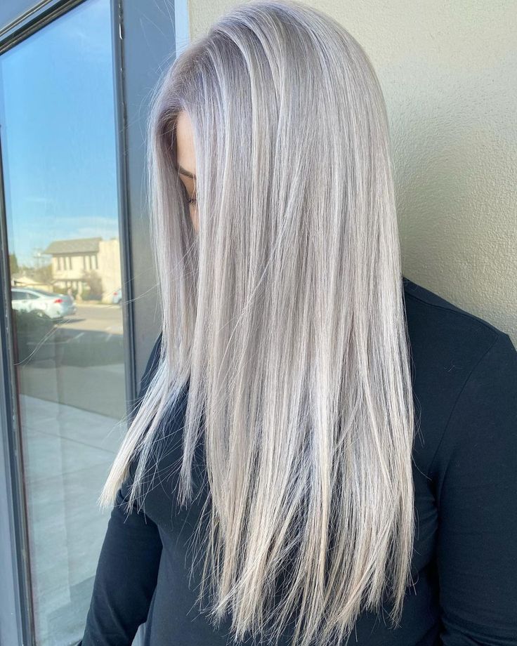 Silver Blonde Hair - How to Get This Trendy Color for 2021 Silver Ash Blonde Hair, Ashy Blonde Hair, Grey Blonde Hair, Silver Ash, Ash Blonde Hair Colour, Silver Blonde Hair, Icy Blonde Hair, Cool Blonde Hair, Silver Hair Color