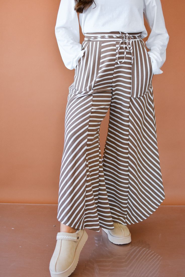 Tina Striped Pants Skort Outfit, Nickel And Suede, Leg Model, Shades Of Brown, Pants Large, Fall Collections, Striped Pants, Fall Trends, Spice Up