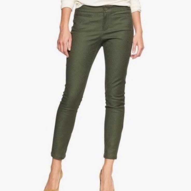 Details: Brand: Gap Market: Women’s Size: 2 Color: Desert Cactus, Non-Stock Photos Depict Color More Accurately Then The Stock Photo Does Retail: $59.95 Style: Super Skinny Khaki Pants, Snakeskin Style Jacquard Weave, Two Front Welt Pockets, Banded Waist And Center Seams Down Back Legs Material: 97% Cotton, 3% Spandex Measurements (Flat Lay): Waist- 16”, Rise- 8”, Inseam- 27.5”, Approximate Only Condition: New With Tags, Never Worn Gap Stretch Bottoms For Fall, Stretch Bottoms By Gap For Fall, Chic High Rise Gap Bottoms, Fitted Gap Bottoms For Fall, Fitted Gap Bottoms For Business Casual, Gap High Waist Fitted Bottoms, Chic Fitted Pants By Gap, Chic Fitted Gap Pants, Gap High Rise Bottoms For Workwear