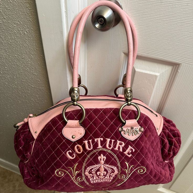 Vintage Rare Juicy Couture Crown Bag Y2k, The Bag Has Little Stains On The Exterior Of The Bag, Please Look At The Pictures Crown Bag, Juicy Bag, Velour Bag, Juicy Couture Purse, Bag Y2k, Juicy Couture Handbags, Daily Bag, Quilted Purses, Couture Bags