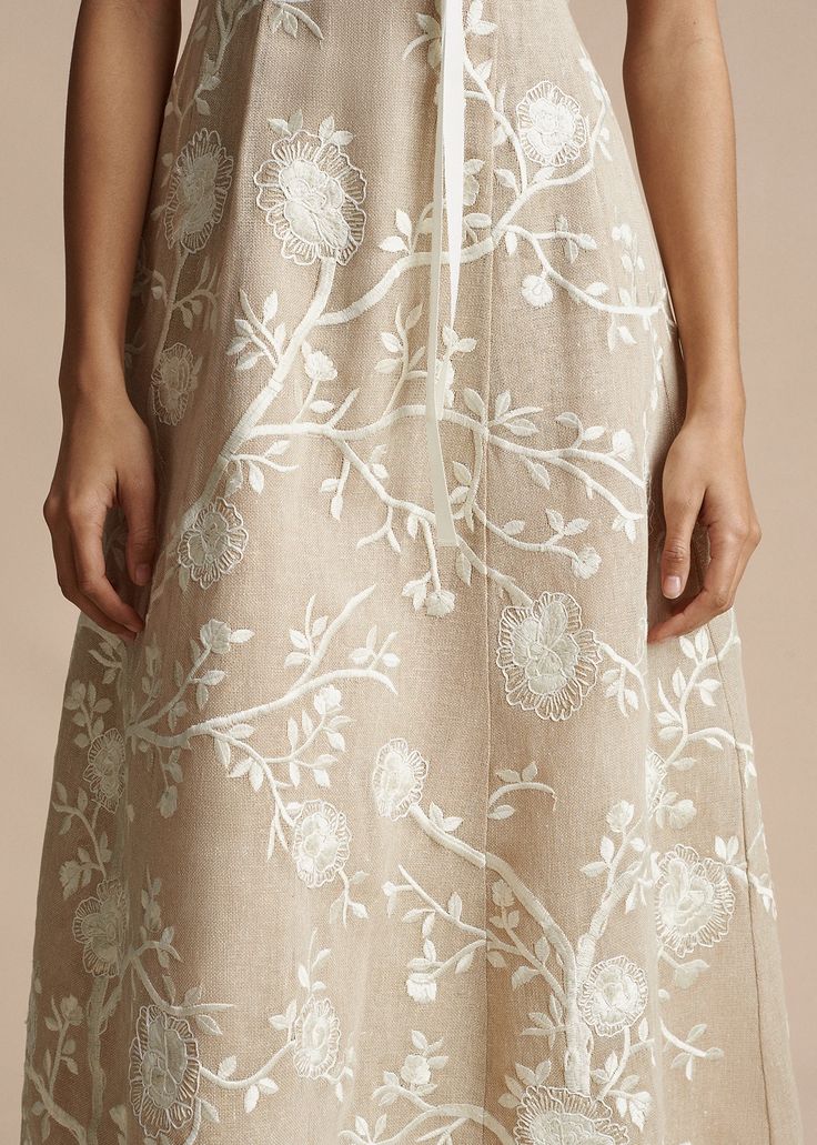 EMBROIDERED ELOISE DRESS IN COTTON BURLAP – Adam Lippes Spring Summer Shoes, Adam Lippes, Long Sleeve Gown, Floral Print Fabric, Corded Lace, Trapeze Dress, Belted Shirt Dress, Silk Taffeta, Nursery Wallpaper