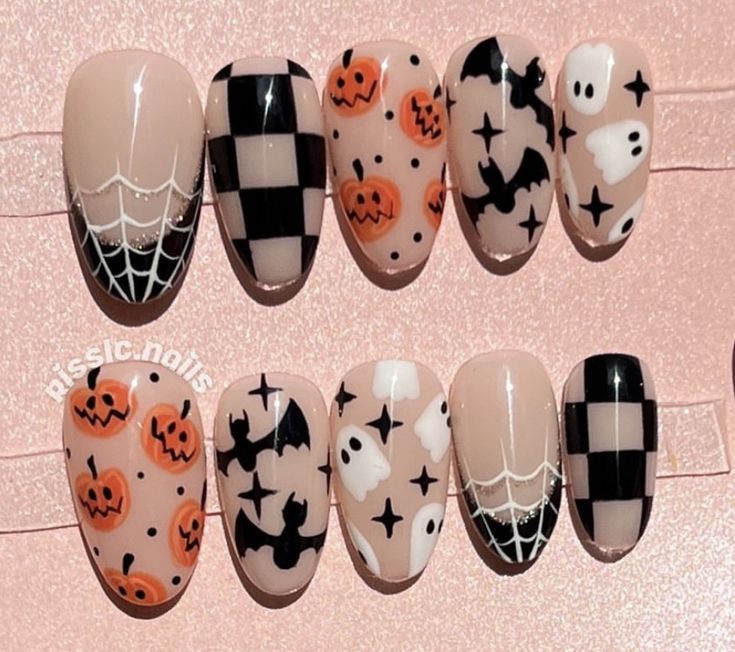 Nail Art Halloween, Holloween Nails, Halloween Acrylic Nails, Cute Simple Nails, Pumpkin Nails, Girly Acrylic Nails, Cute Gel Nails, Halloween Nail Designs, Short Acrylic Nails Designs