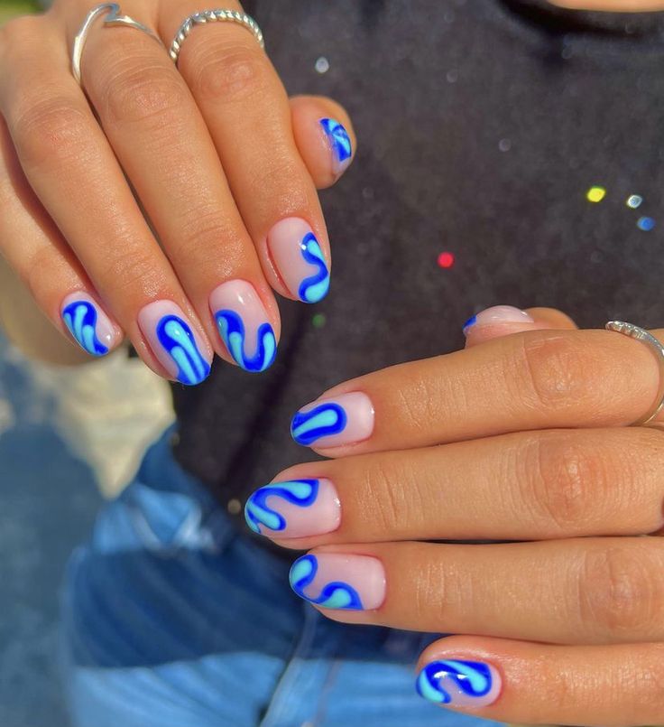 Royal Blue And Pink Nails, Blue Abstract Nails, Salon Nails, Latest Nail Trends, Blue Abstract Art, Nail Length, Hot Nails, Dream Nails, Nail Art Inspiration