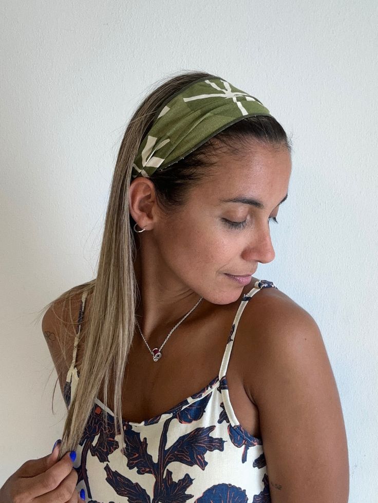 Our headband offers a secure, comfortable fit, perfect for everyday wear or styling your hair. 100% linen Elastic in the back Band is adjustable | It can be folded for a narrower width. 20" circumference Adjustable Headband For Vacation, Adjustable Headwrap For Beach In Summer, Adjustable Beach Headwrap For Summer, Lightweight Casual Summer Headwrap, Adjustable Headwrap For Summer Beach, Adjustable Headband For Beach In Spring, Casual Green Headwrap For The Beach, Casual Adjustable Bandana For Beach, Casual Spring Headband